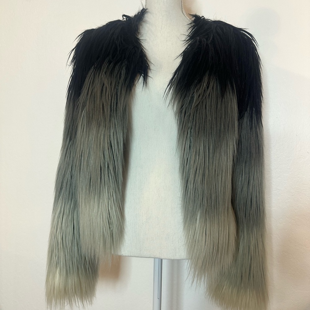 Guess by Marciano’s Fur gray, black jacket